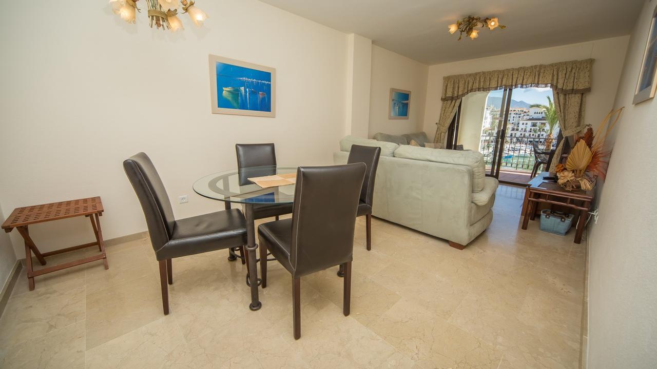 Marina Real 124 Apartment มานิลบา ภายนอก รูปภาพ