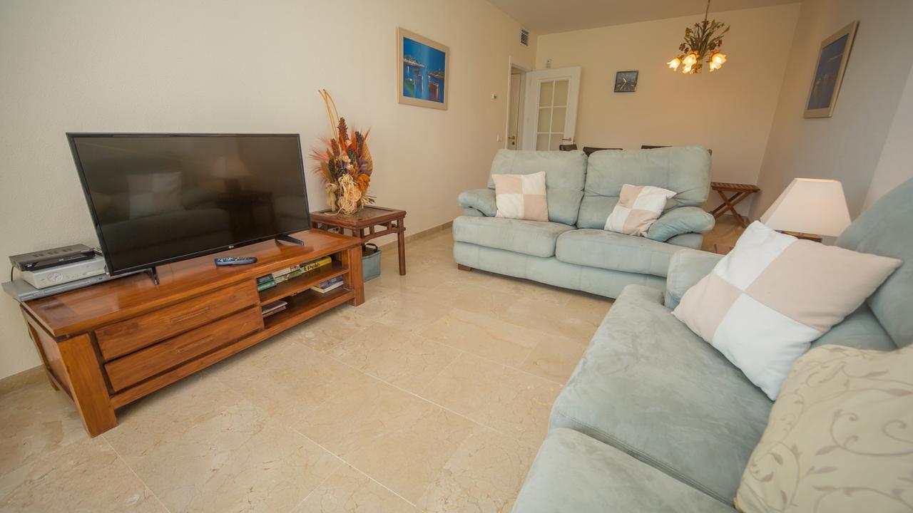 Marina Real 124 Apartment มานิลบา ภายนอก รูปภาพ