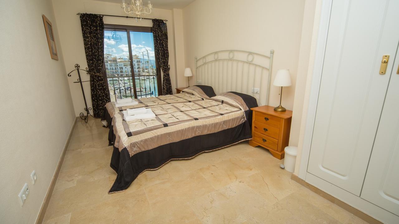 Marina Real 124 Apartment มานิลบา ภายนอก รูปภาพ